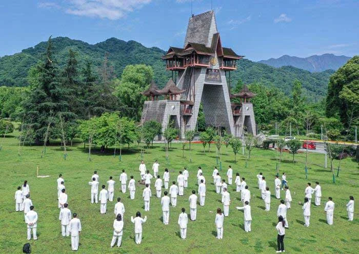 成都3天2晚纯玩团·熊猫基地+三星堆+锦里